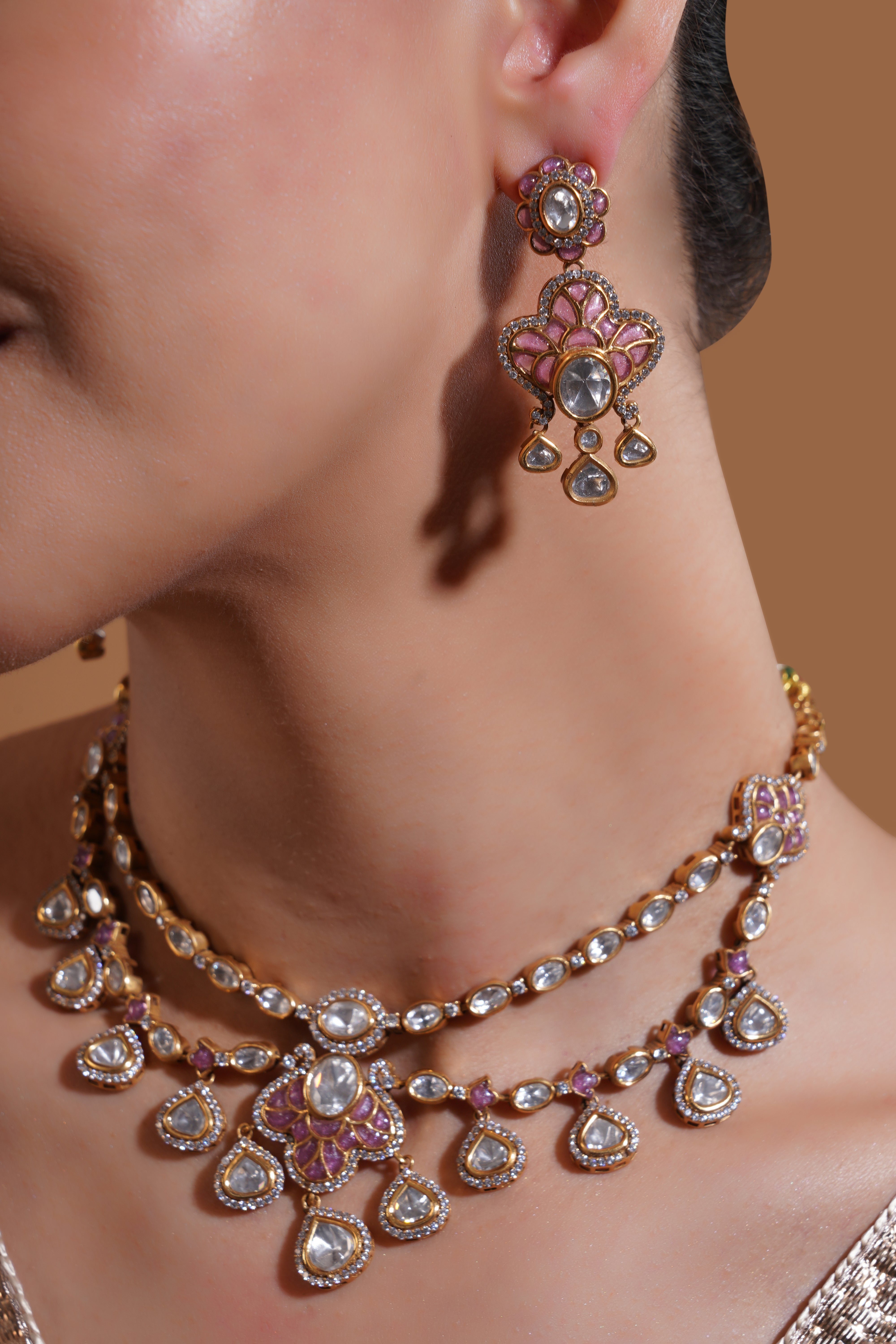Noorvi Necklace