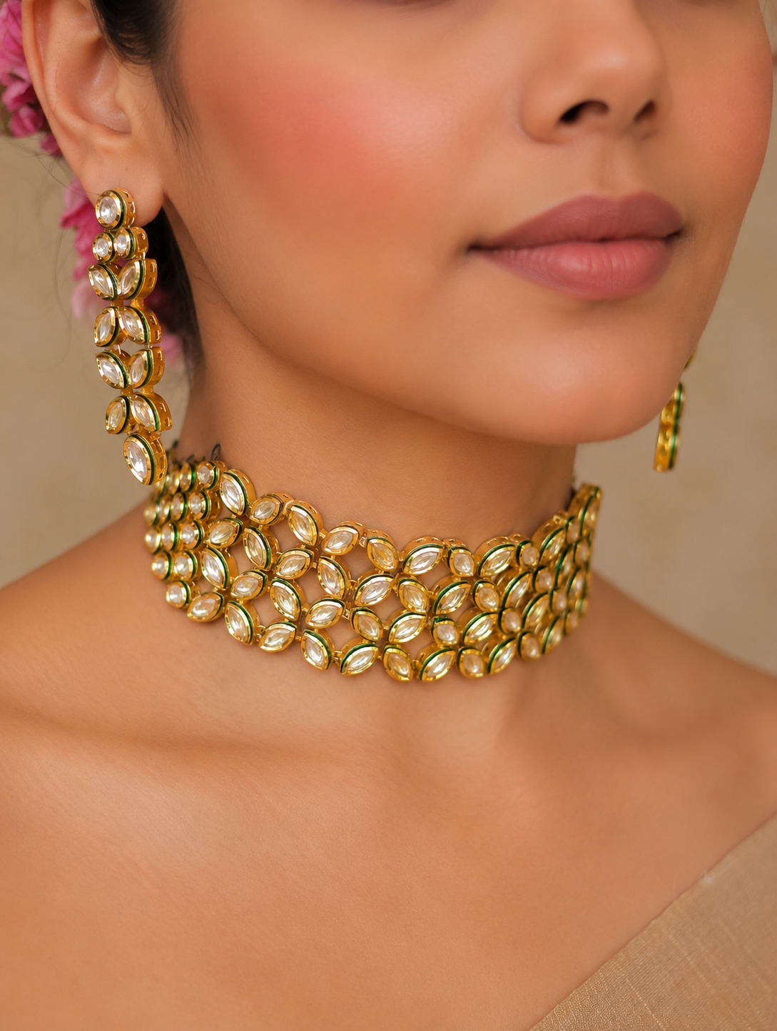 Tejaswini Choker
