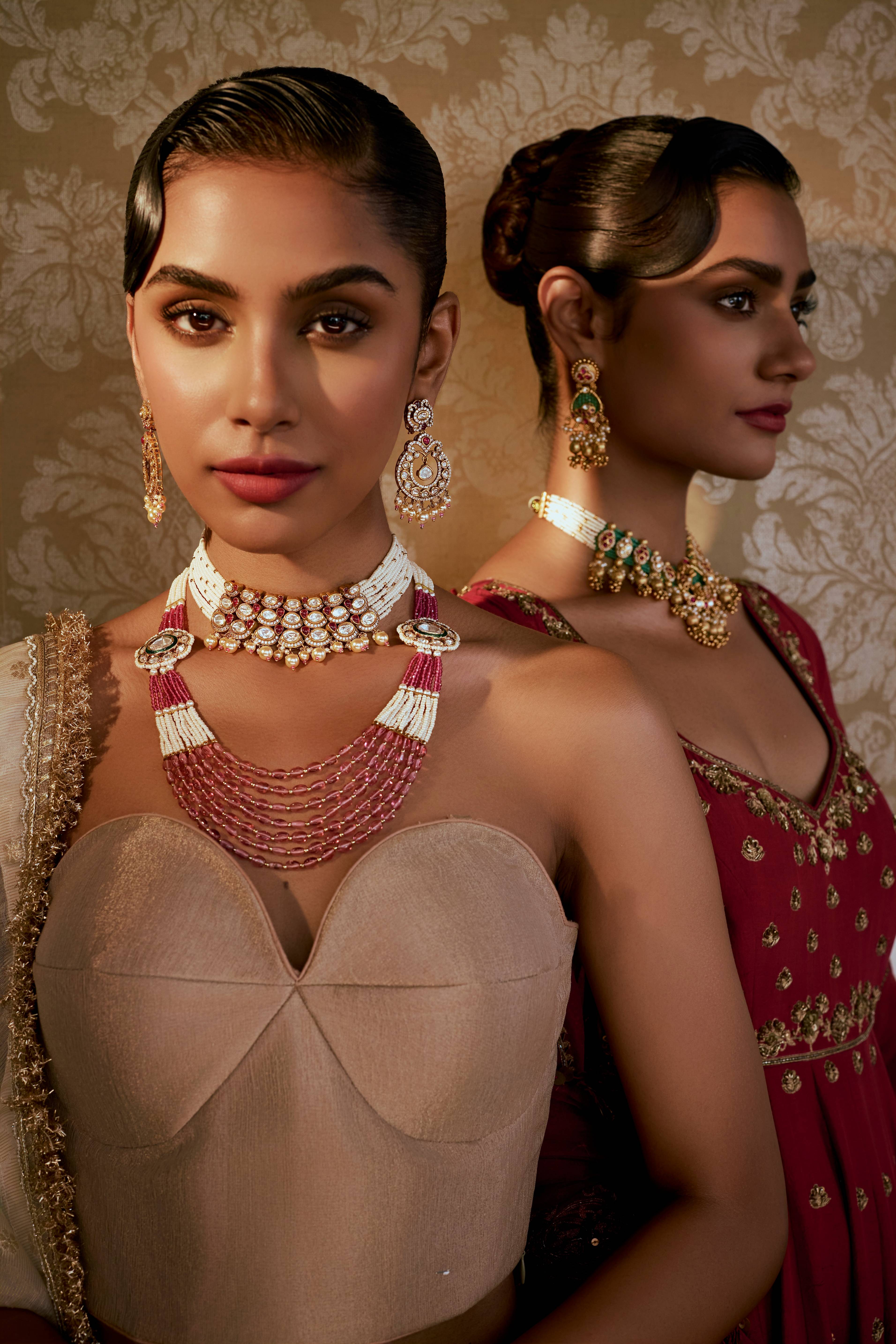 Rajmoti Manik Choker